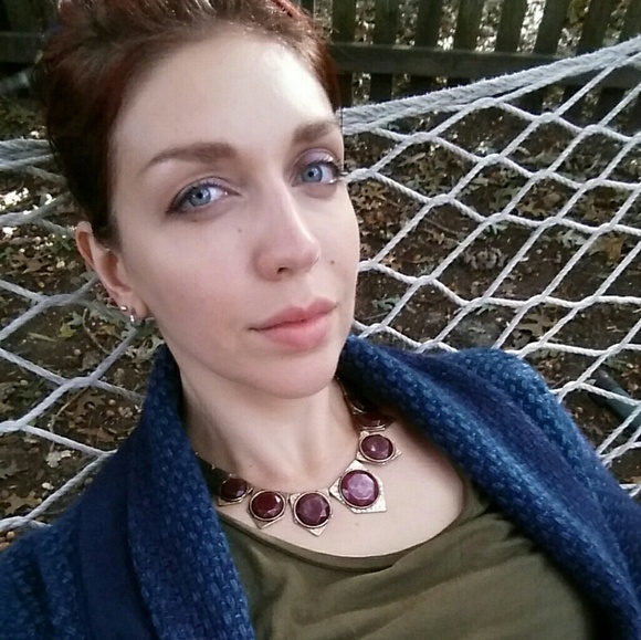 Meet your Posher, Fern - Picture 4 of 4